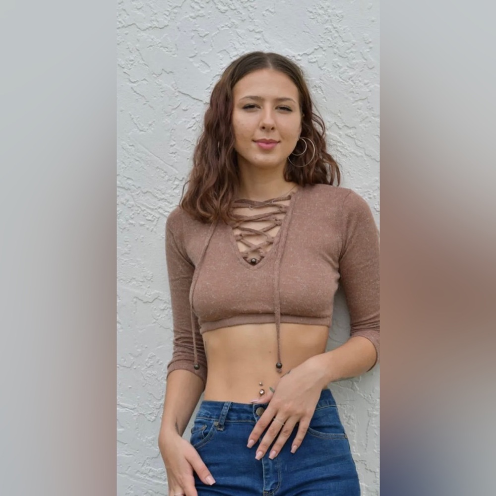 Cropped brown sweater